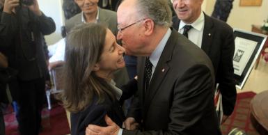 اجتماع تشاوري حول إمكانية دعم مرشح موحد يمثل "العائلة الديمقراطية الاجتماعية"