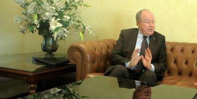 اجتماع تشاوري حول إمكانية دعم مرشح موحد يمثل "العائلة الديمقراطية الاجتماعية"