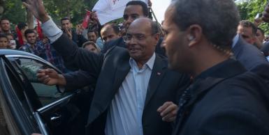 المرزوقي لشباب تونس: الانتخابات الرئاسية فرصتكم التاريخية لمنع عودة الاستبداد