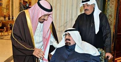 آخر صور‬ التقطت للملك السعودي الراحل عبد الله بن عبد العزيز وهو مغادرا القصر الملكي