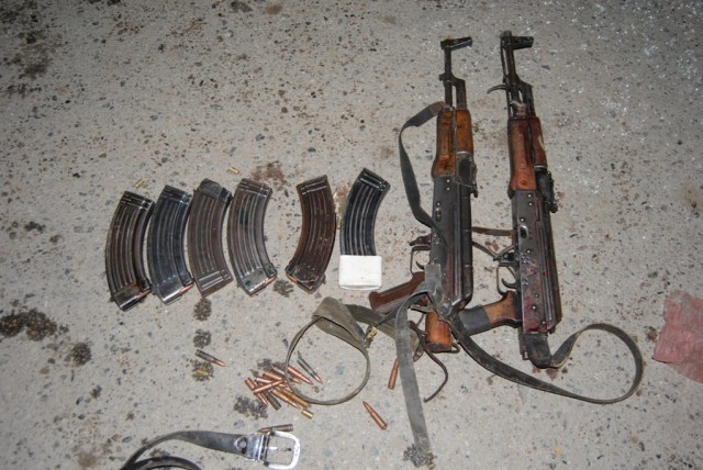 الأسلحة المحجوزة.